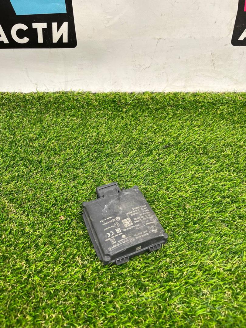 датчик мертвых (слепых) зон Ford Explorer 6 поколение U625 2020, 2.3 л., бензин, АКПП, внедорожник 5 дв., LB5T-14D599-BC - фото №1