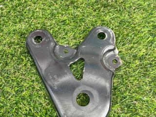 Кронштейн балки Tesla Model Y 1 поколение 2022, электро, белый, 1044576-00-B