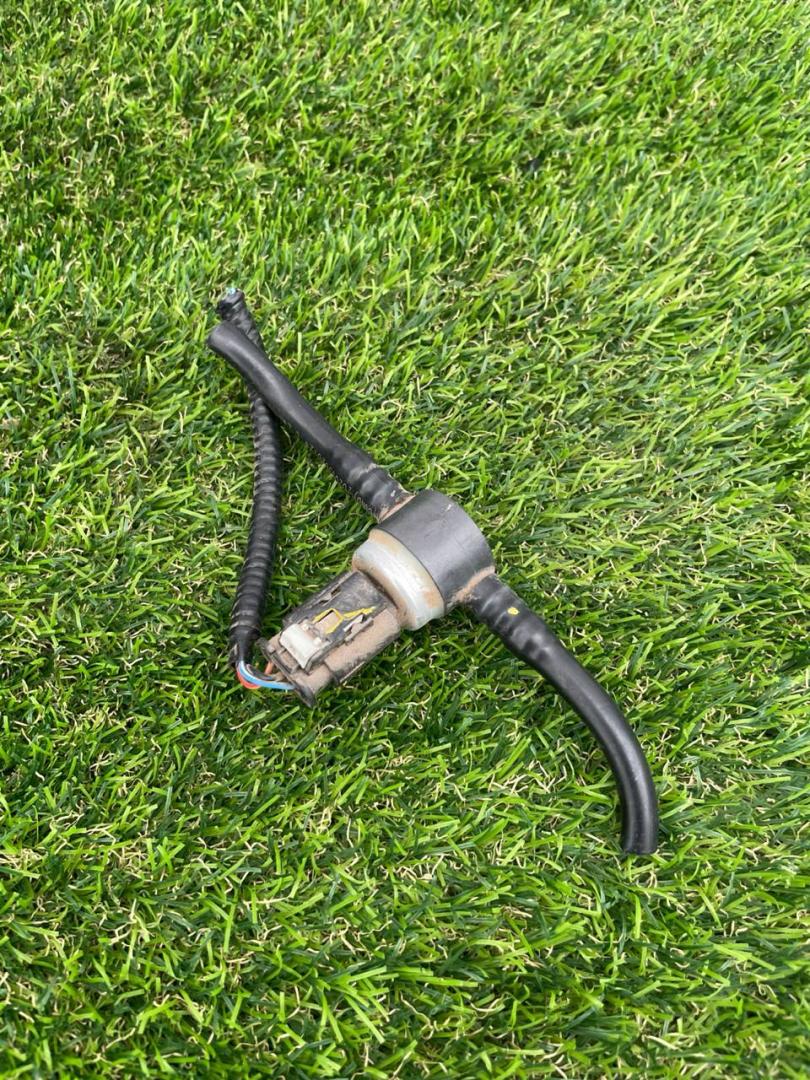 датчик давления топлива Buick Encore GX 1 поколение 2020, 1.2 л., бензин, вариатор, хетчбэк 5 дв., передний привод, 13510100 - фото №1