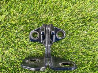 петля двери Tesla Model S 1 поколение [2-й рестайлинг] 2022, электро, лифтбэк