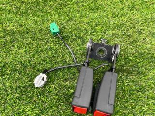 замок ремня безопасности Tesla Model S 1 поколение [2-й рестайлинг] 2022, электро, лифтбэк, 159238100C