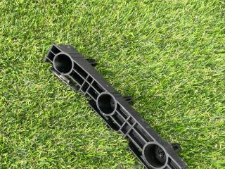 Кронштейн крепления порога Tesla Model S 1 поколение [2-й рестайлинг] 2022, электро, лифтбэк, 156714400A