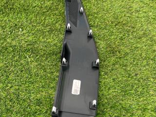 накладка на торпедо (консоль) Ford Mustang 7 поколение S650 2024, 2.3 л., бензин, АКПП, черный, купе, задний привод, PR3B-C047A26-BE319W