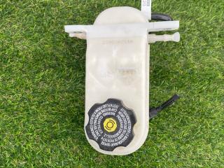 бачок тормозной жидкости Buick Encore GX 1 поколение 2023, 1.2 л., вариатор, внедорожник 5 дв., передний привод, 220808251A