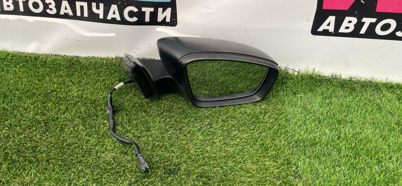 зеркало наружное правое Volkswagen Jetta 6 поколение 2014, 1.4 л., бензин, МКПП, седан, передний привод - фото №1