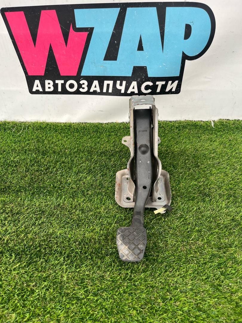 педаль тормоза Volkswagen Jetta 6 поколение 2014, 1.4 л., бензин, МКПП, седан, передний привод, 1K1721057 - фото №1