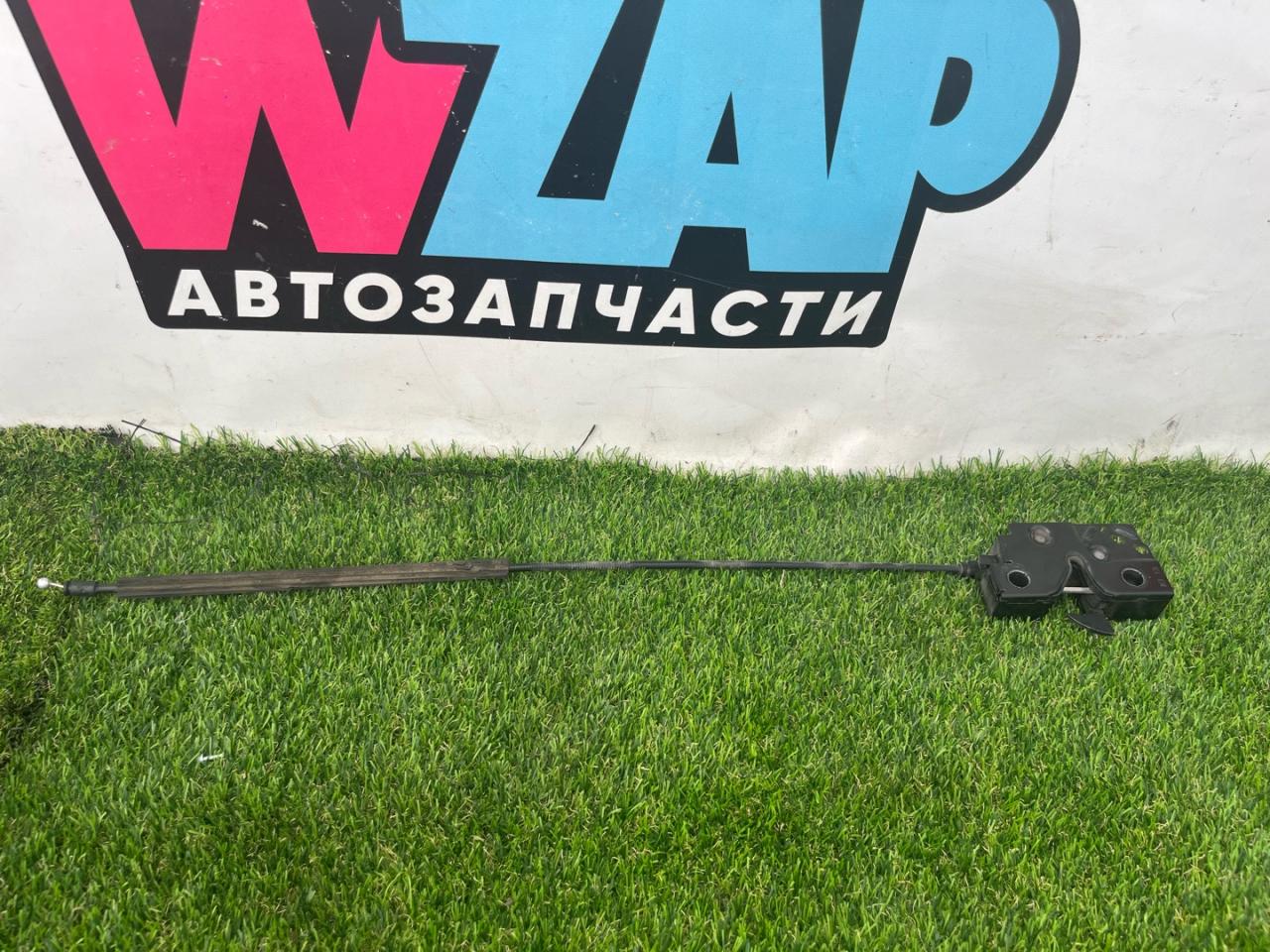 замок капота Volkswagen Jetta 6 поколение 2014, 1.4 л., бензин, МКПП, седан, передний привод, 5U0823509C - фото №1
