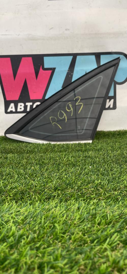 стекло кузовное боковое правое Volkswagen Jetta 7 поколение 2019, 1.4 л., бензин, седан, передний привод - фото №1