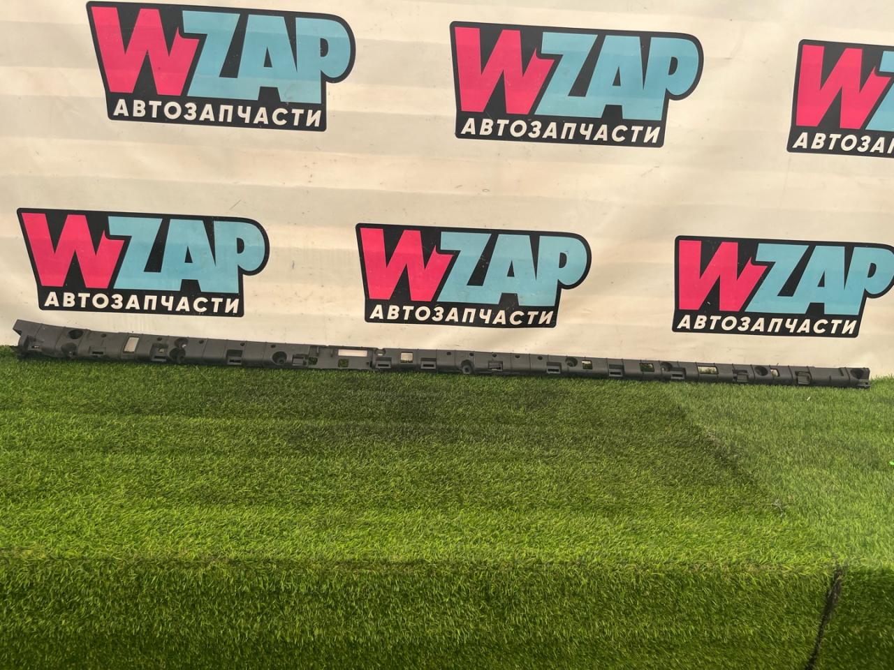 Кронштейн крепления порога Tesla Model X 1 поколение 2018, электро, хетчбэк 5 дв., 1046690-00-B - фото №1