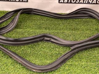 уплотнитель двери Tesla Model X 1 поколение 2018, электро, хетчбэк 5 дв.