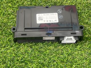 блок управления ручником Tesla Model X 1 поколение 2018, электро, хетчбэк 5 дв., 1007618-00-J