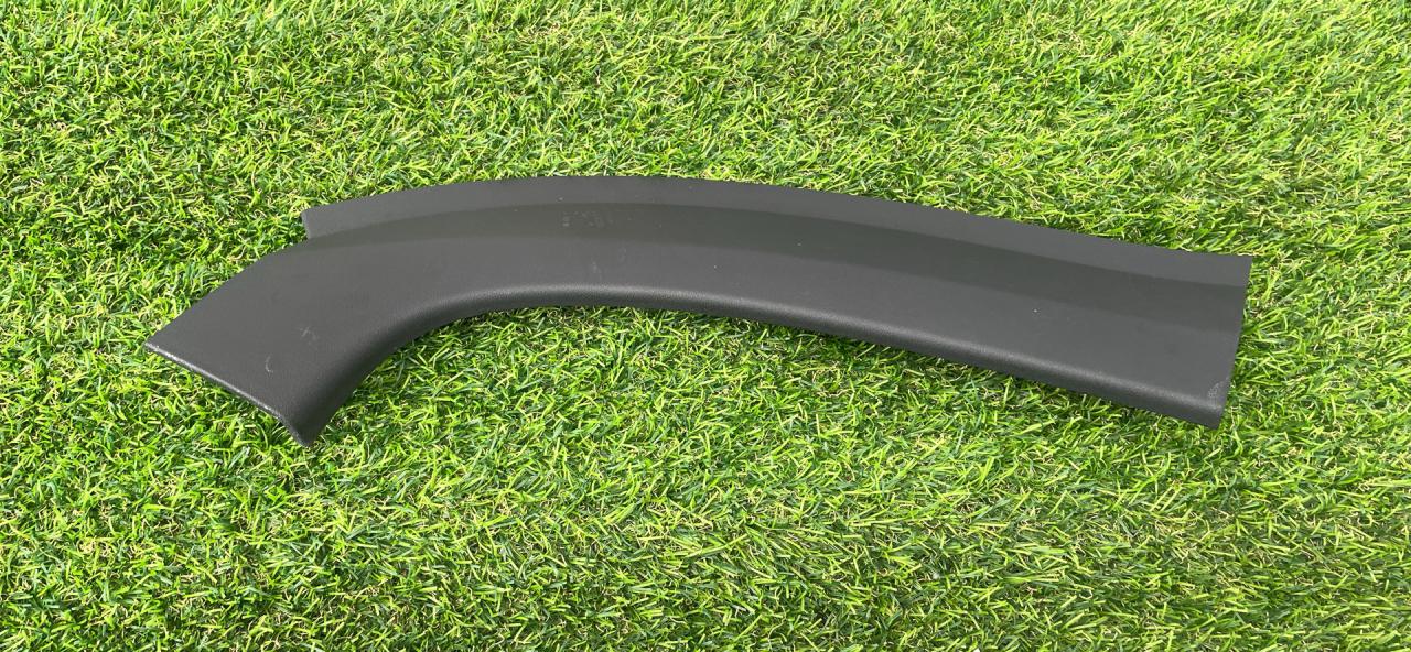 пластик Tesla Model X 1 поколение 2018, электро, хетчбэк 5 дв., 1074910-00-D - фото №1