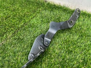 петля двери Tesla Model X 1 поколение 2018, электро, хетчбэк 5 дв.