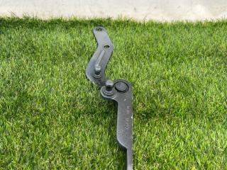 петля двери Tesla Model X 1 поколение 2018, электро, хетчбэк 5 дв.