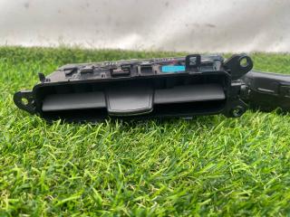 дефлектор обдува салона Tesla Model X 1 поколение 2018, электро, хетчбэк 5 дв., 1035974-00-C