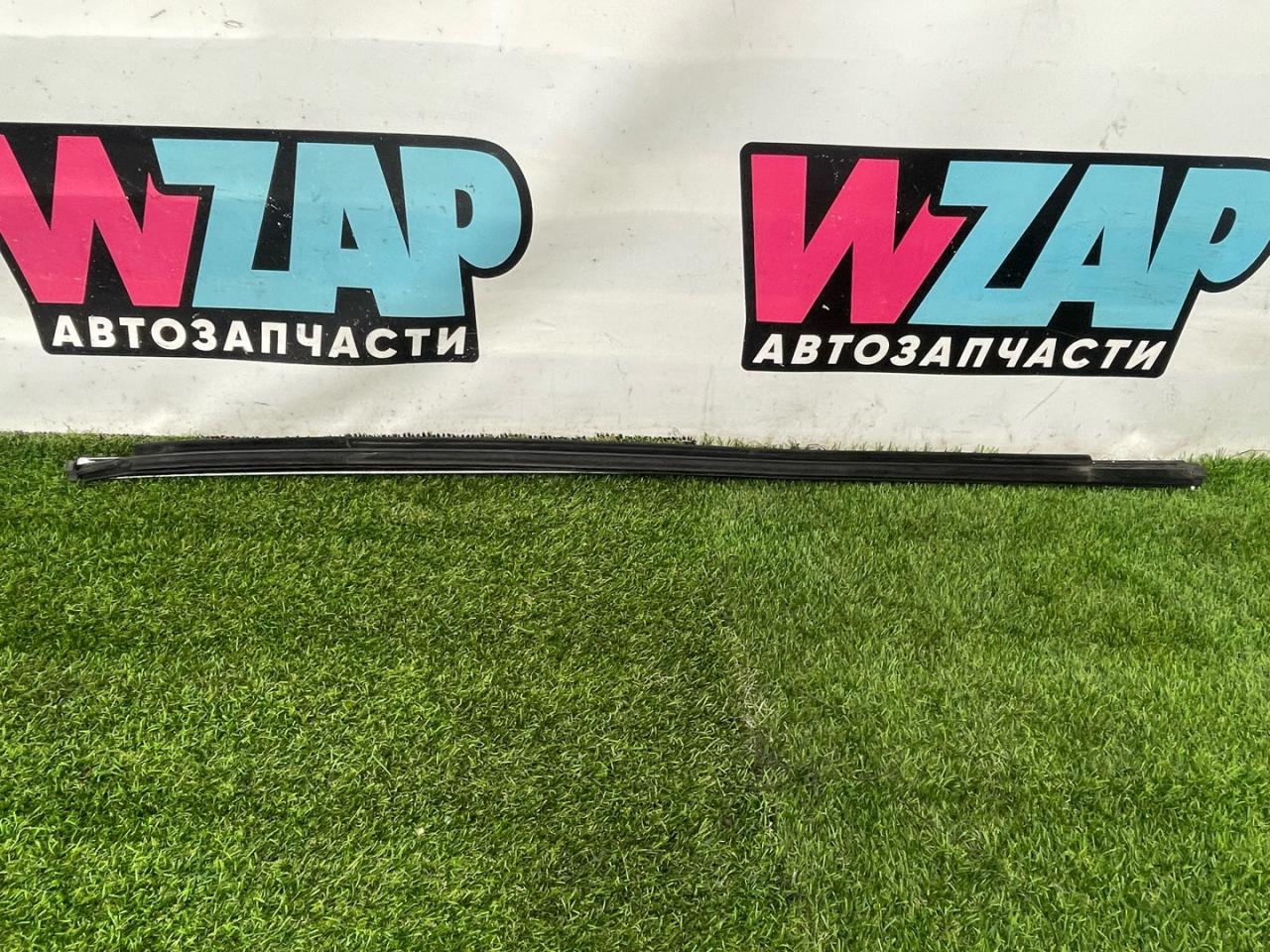 молдинг двери задней правой Tesla Model X 1 поколение 2018, электро, хетчбэк 5 дв., 1032175-00-C - фото №1