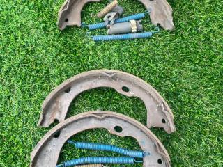 колодки стояночного тормоза Jeep Wrangler 4 поколение 2019, 2.0 л., бензин, АКПП, внедорожник 5 дв., полный привод