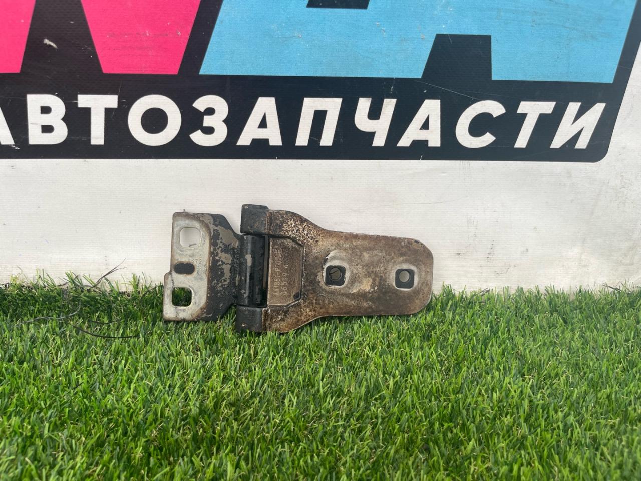 петля капота Jeep Wrangler 4 поколение 2020, АКПП, внедорожник 5 дв., AA1381P001AG - фото №1