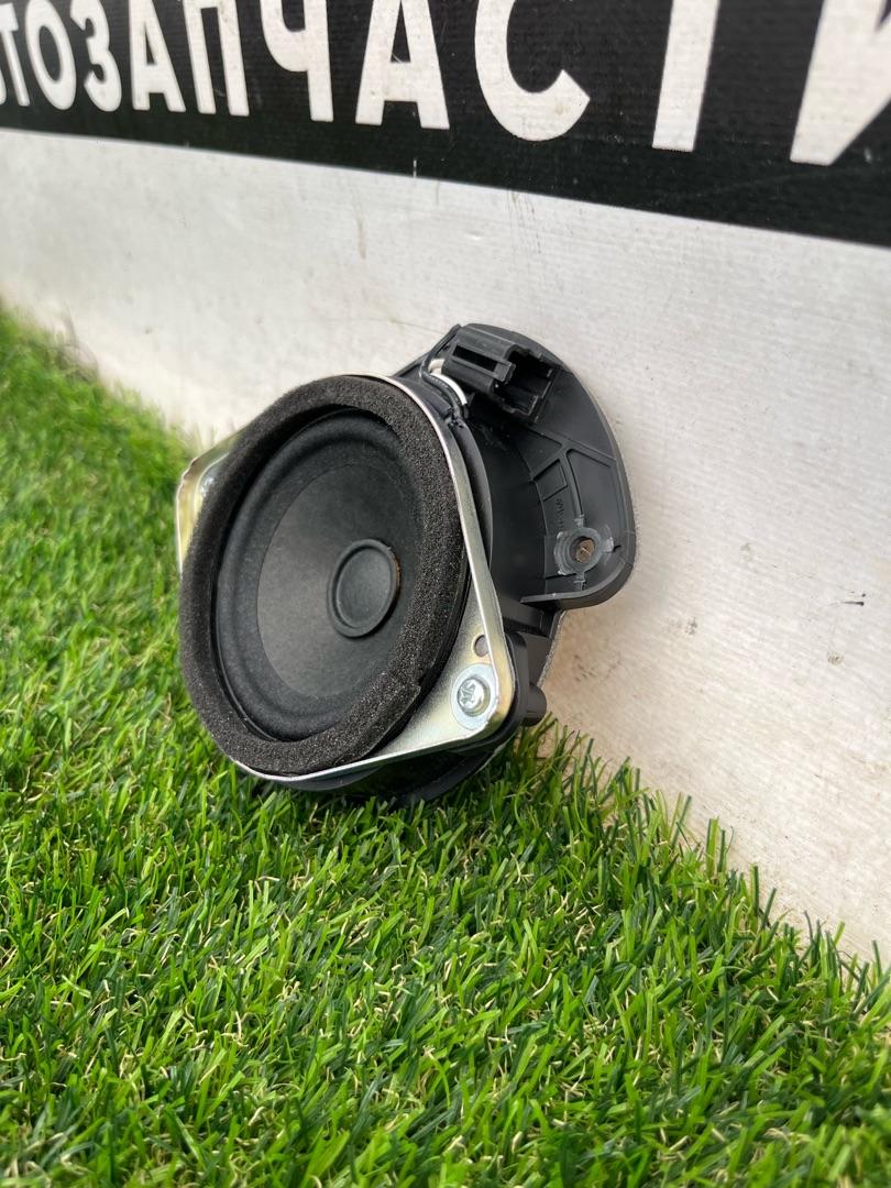 динамик двери Ford Mustang 7 поколение S650 2024, 2.3 л., бензин, АКПП, черный, купе, задний привод, FR3T-19B140-AD - фото №1