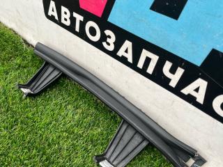 направляющая стекла Ford Explorer 6 поколение U625 2020, 2.3 л., бензин, АКПП, внедорожник 5 дв., LB5B-7825899-AA