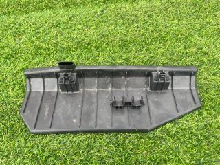 пластик Tesla Model Y 1 поколение 2022, электро, белый, 1507350-00-C