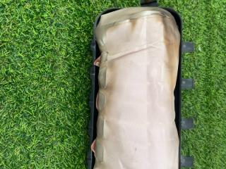 подушка безопасности пассажира Ford Mustang 6 поколение S550 [рестайлинг] 2017, 2.3 л., бензин, АКПП, купе, задний привод, JR3B-R699D82-A