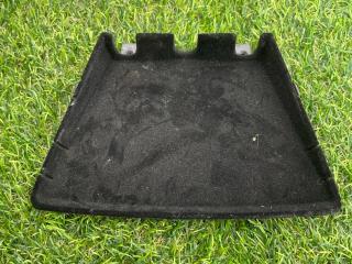 пластик Tesla Model Y 1 поколение 2022, электро, белый, 1494444-00