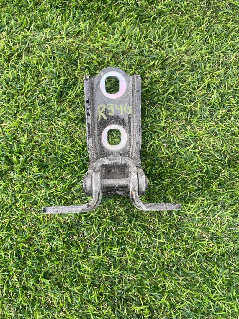 петля двери Buick Encore GX 1 поколение 2023, 1.3 л., вариатор, внедорожник 5 дв. - фото №1