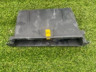 бардачок Ford Mustang 6 поколение S550 [рестайлинг] 2020, 2.3 л., бензин, АКПП, купе, задний привод