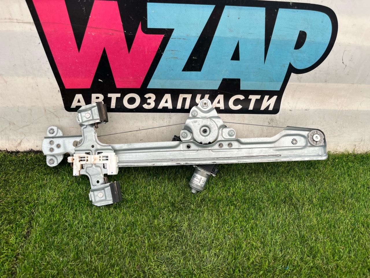 стеклоподъемник передний левый Buick Encore GX 1 поколение 2023, 1.2 л., вариатор, внедорожник 5 дв., передний привод, 42748833 - фото №1