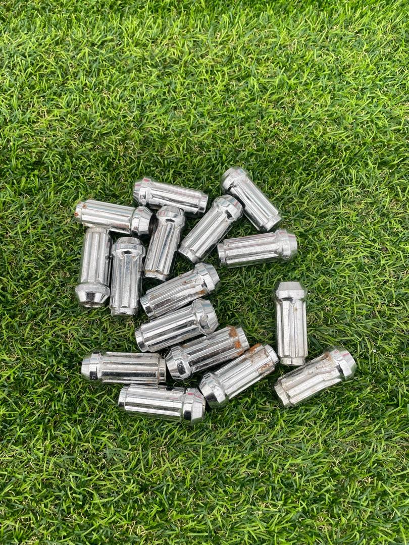 гайка колесная Jeep Wrangler 4 поколение 2020, 2.0 л., бензин, АКПП, внедорожник 5 дв., полный привод - фото №1