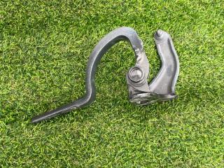 петля двери Tesla Model X 1 поколение 2018, электро, хетчбэк 5 дв.