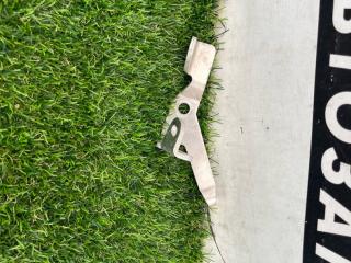 кронштейн (крепление) Tesla Model S 1 поколение [рестайлинг] 2016, электро, 1101851-00-B