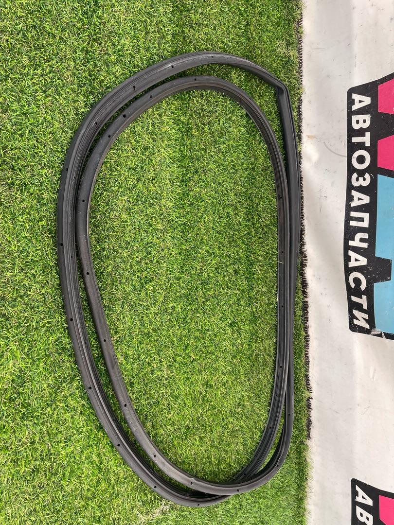 уплотнитель двери Ford Explorer 6 поколение U625 2021, 2.3 л., бензин, АКПП, внедорожник 5 дв., задний привод - фото №1