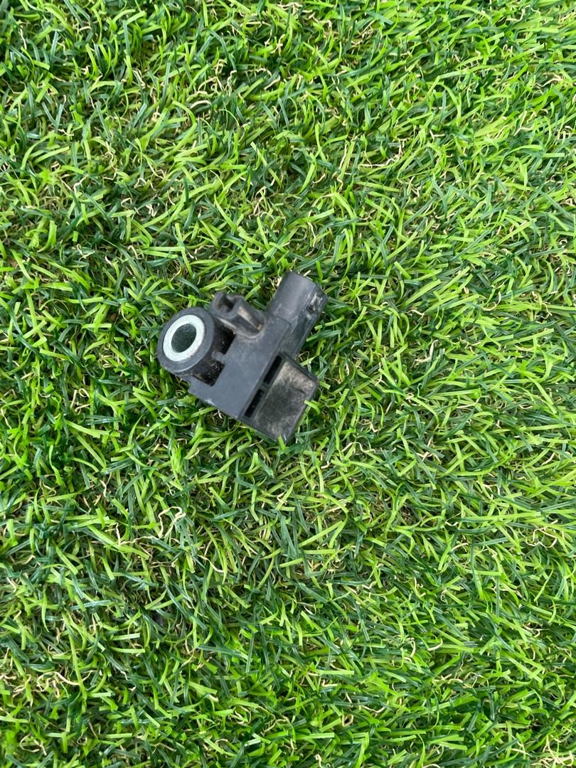 датчик удара Ford Explorer 6 поколение U625 2021, 2.3 л., бензин, АКПП, внедорожник 5 дв., задний привод, L1TT-14B006-AA - фото №1