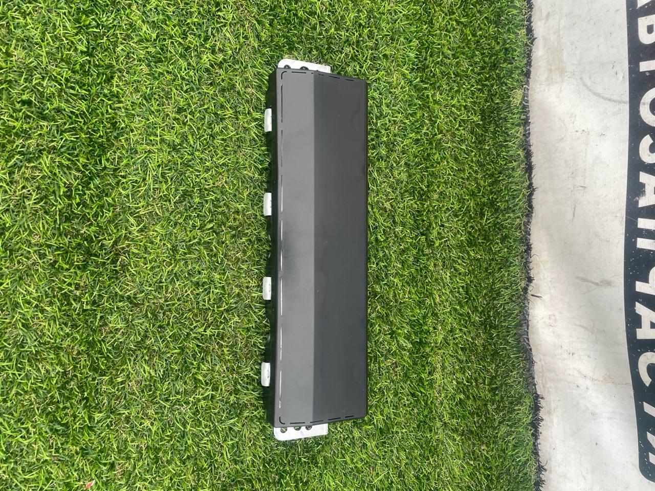 подушка безопасности коленная Tesla Model Y 1 поколение 2023, 6534976-00B - фото №1