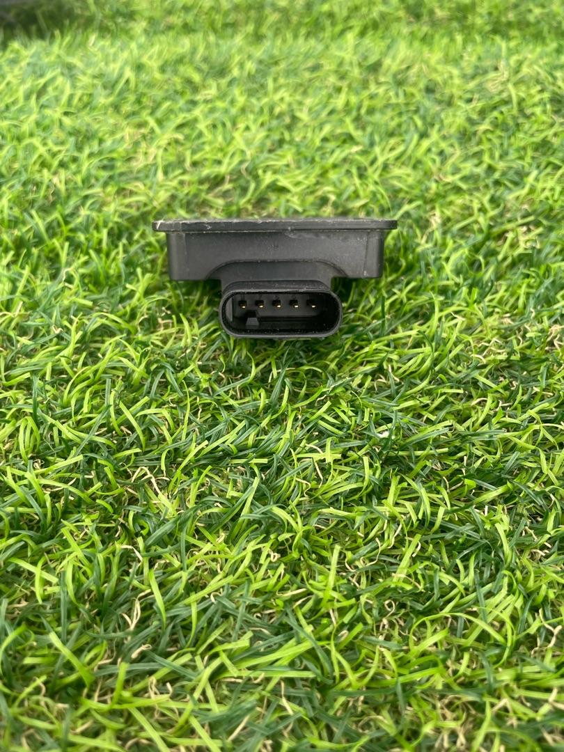 датчик давления топлива Mini Cooper S 3 поколение 2018, 2.0 л., бензин, 6МКПП, хетчбэк 3 дв., 7333588, 16137274148, 16137333588, 7274148 - фото №1