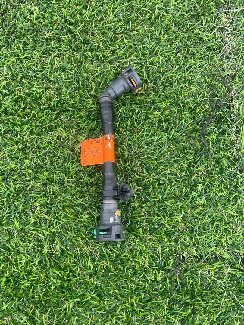 трубка топливная Ford Explorer 6 поколение U625 2020, 2.3 л., бензин, АКПП, внедорожник 5 дв., L1M39J280FA - фото №1