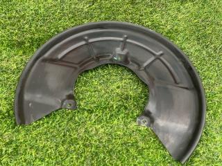 защитный кожух тормозного механизма Chevrolet Trax 1 поколение [рестайлинг] 2021, 1.4 л., бензин, АКПП, черный, внедорожник 5 дв., передний привод, 95286840