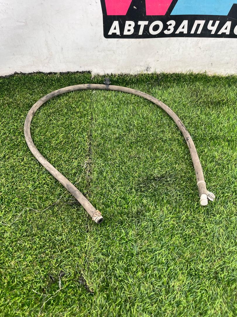 патрубок (трубопровод, шланг) RAM 1500 5 поколение 2019, 5.7 л., бензин, АКПП, пикап, полный привод - фото №1