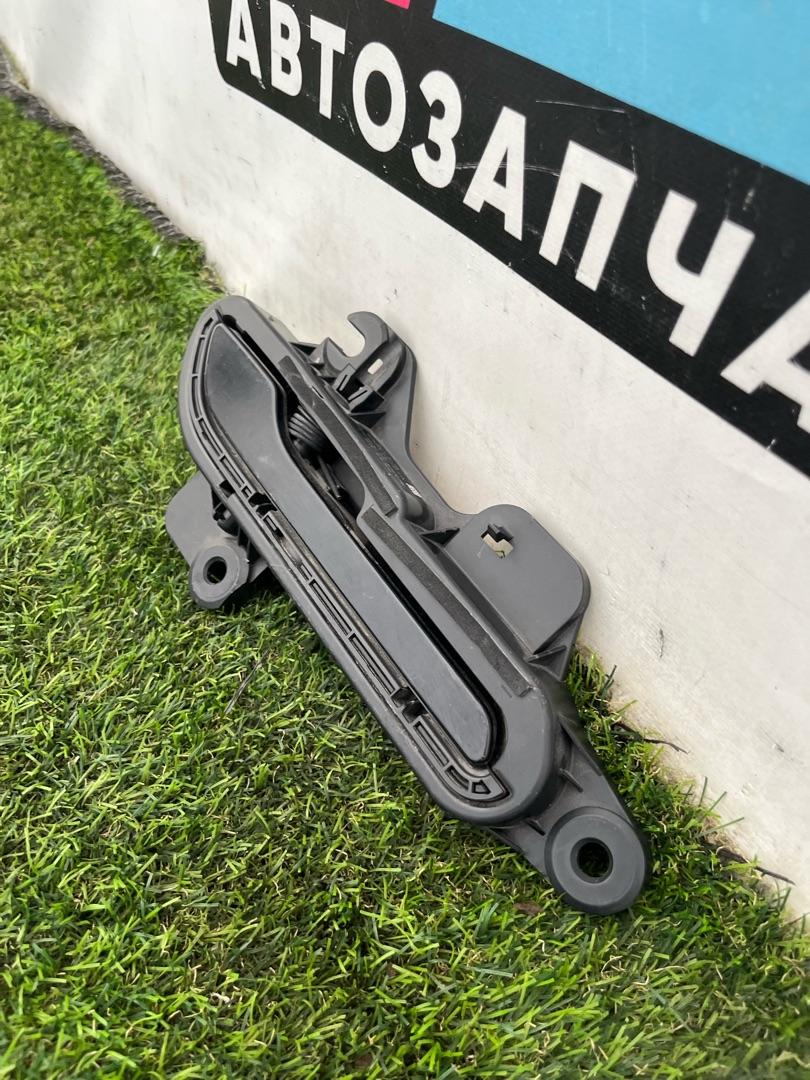 ручка наружная Tesla Model Y 1 поколение (2020 - 2026), 1528115-00-B - фото №1