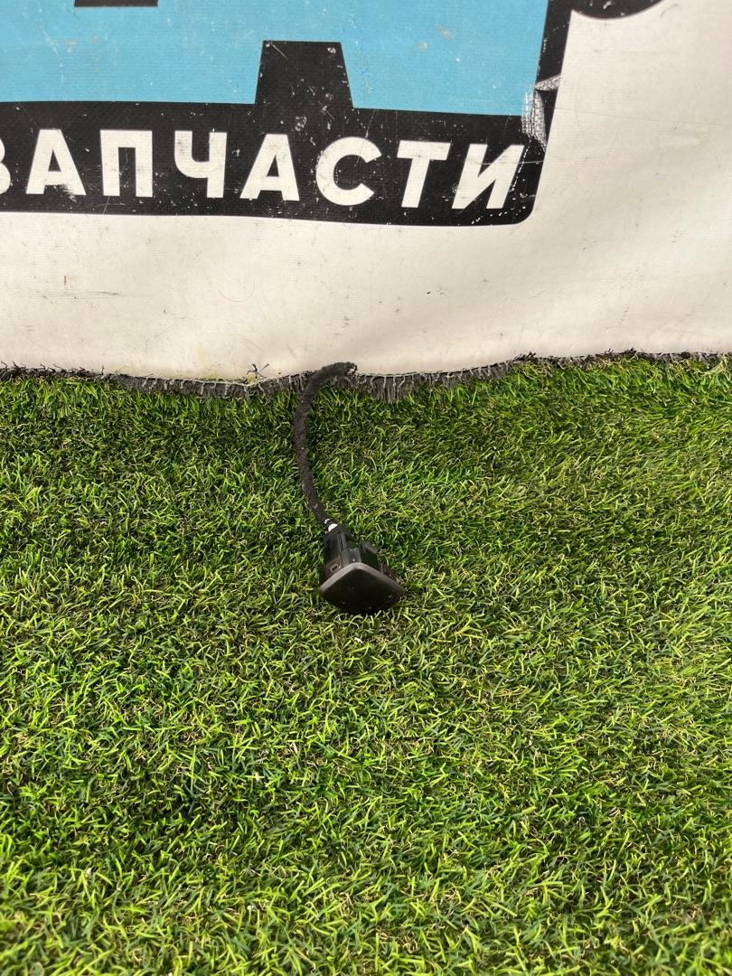 датчик света Buick Encore GX 1 поколение 2023, 1.2 л., вариатор, внедорожник 5 дв., передний привод, 13529378 - фото №1