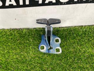 петля двери Tesla Model 3 1 поколение 2018