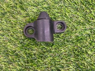 отбойник крышки багажника Tesla Model S 1 поколение [2-й рестайлинг] 2022, электро, лифтбэк