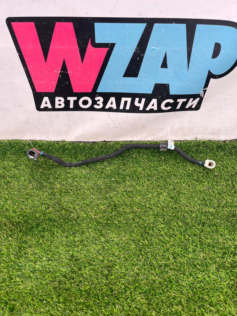 трубка вентиляции картерных газов Ford Escape 4 поколение CX482 2020, 1.5 л., бензин, АКПП, внедорожник 5 дв., передний привод, LX61-9D289-BE - фото №1