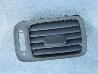 дефлектор обдува салона Volvo V70 1 поколение 1998, 2.5 л., D 5252 T, дизель, МКПП, универсал, 9481655