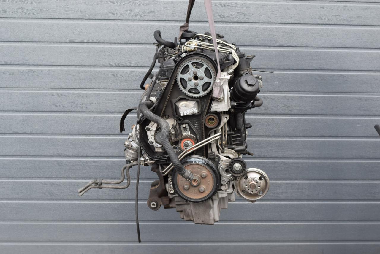 двигатель Volvo S60 2 поколение 2012, 2.0 л., D 5204 T3, дизель, АКПП, седан, передний привод, D5204T3 - фото №1