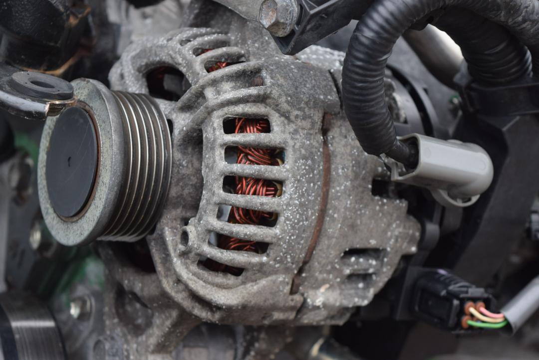 генератор Toyota Yaris XP9 2008, 1.4 л., 1ND-TV, дизель, МКПП, хетчбэк 5 дв., 270600N011 - фото №1