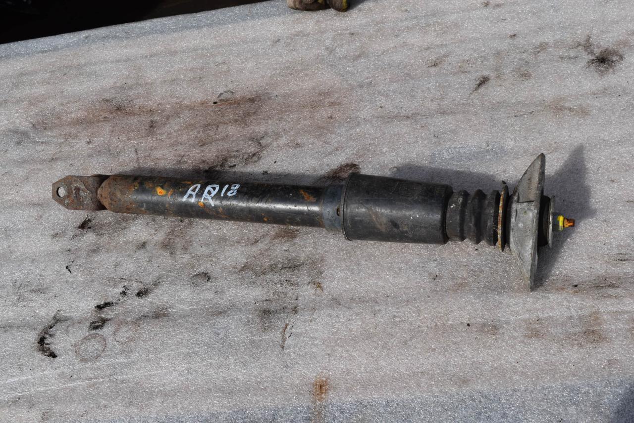 амортизатор задний Audi A8 D2/4D 1996, 3.7 л., бензин, АКПП, седан, 4D0513031E - фото №1