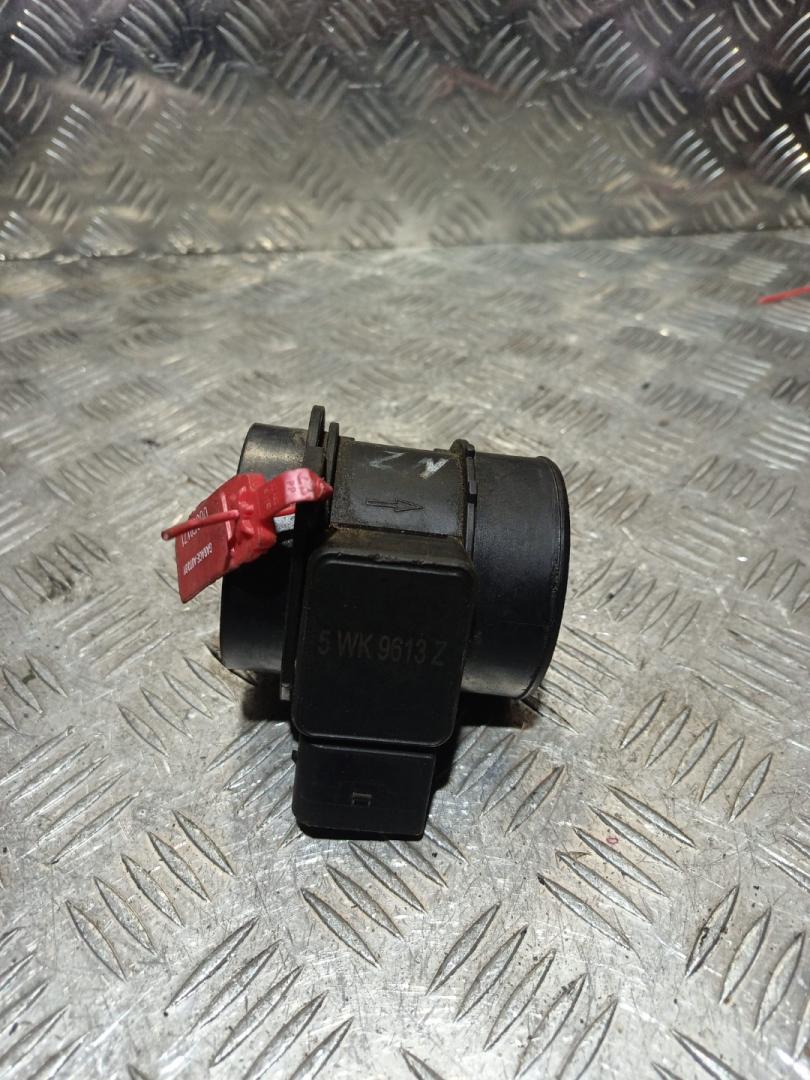 расходомер воздуха Mercedes-Benz C-Класс W203/S203/CL203 2003, 2.0 л., бензин, МКПП, седан, 5WK99613Z - фото №1